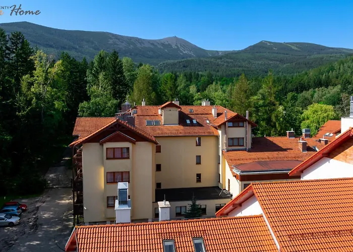 Wonder Home - Apartament Cud Malina Z Kominkiem, Klimatyzacja I Widokiem Na Karkonosze, Blisko Centrum, Stoku, Restauracji, Aquaparku