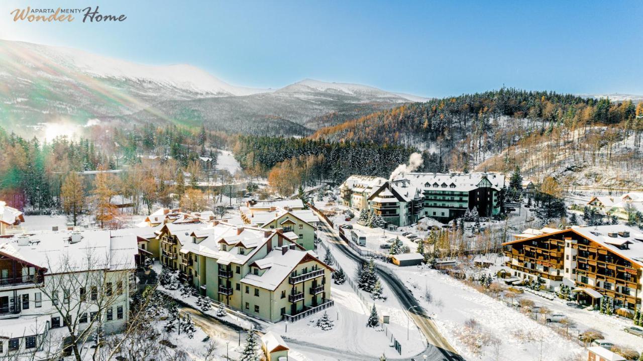 Appartamento Wonder - Cud Malina Z Kominkiem, Klimatyzacja I Widokiem Na Karkonosze, Blisko Centrum, Stoku, Restauracji, Aquaparku *